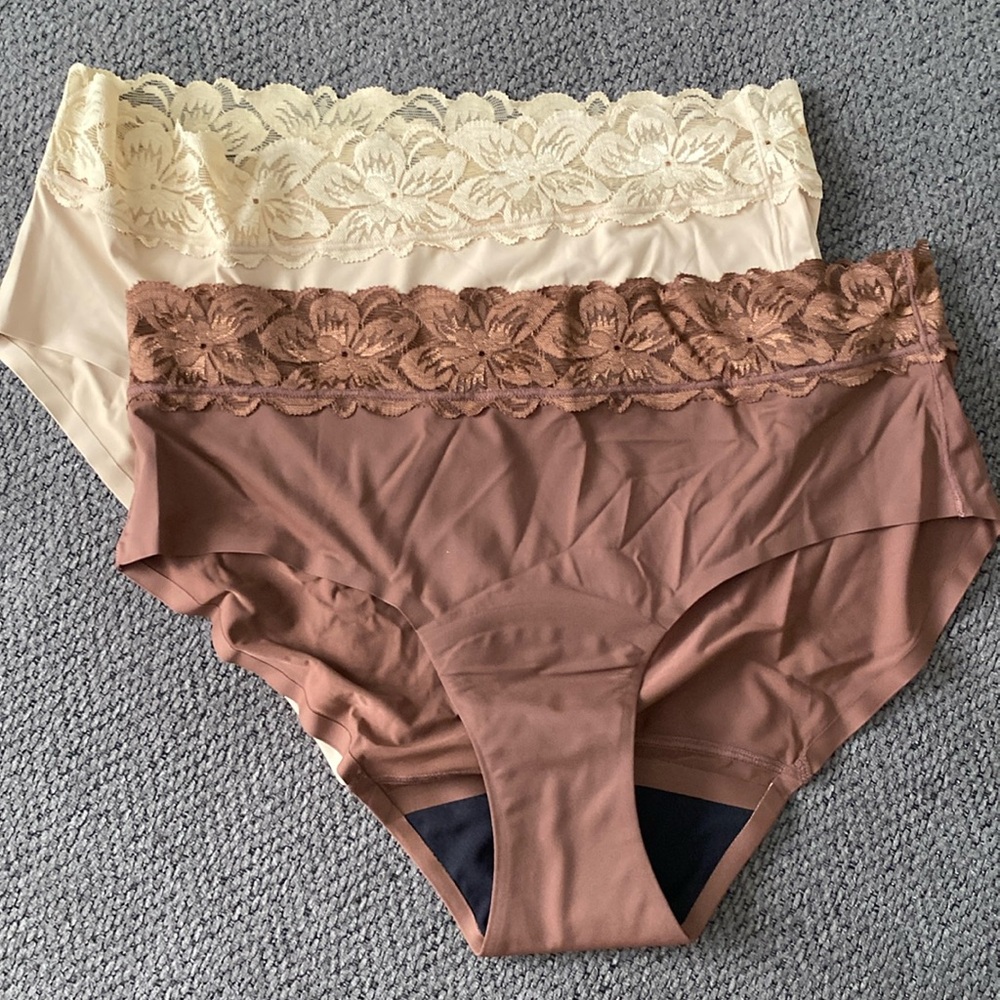 Anti Proof Set 2 Lace Trim Mod Rise Leak Resistant Briefs